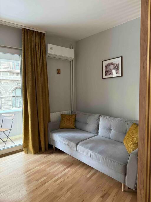 Double Studio Near University Square - 2 Balconies ブカレスト エクステリア 写真